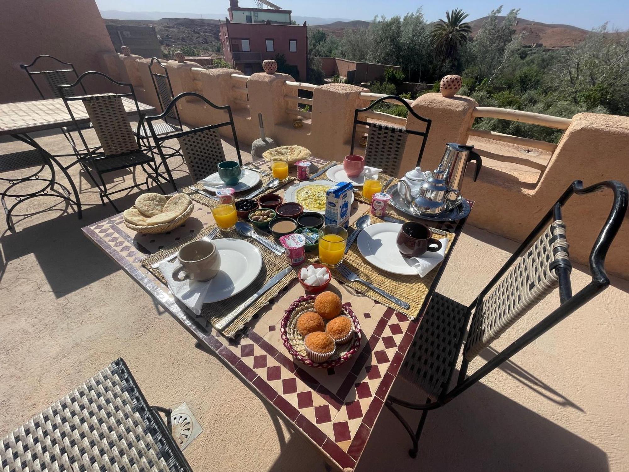 Maroc Des Merveilles - Chez L'Habitant Kelaat-M'Gouna Exterior photo